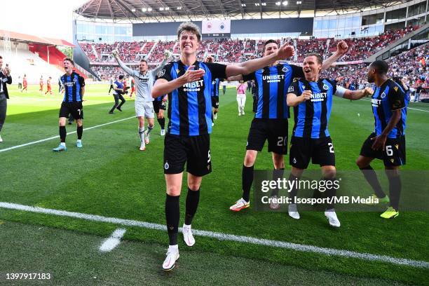 Jack Hendry of Club Brugge, Hans Vanaken of Club Brugge and Ruud Vormer of Club Brugge celebrate the title of champion after winning the Jupiler Pro...