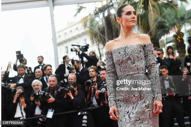 Jennifer Connelly attends the screening of "Top Gun: Maverick" during the 75th annual Cannes film festival at Palais des Festivals on May 18, 2022 in...