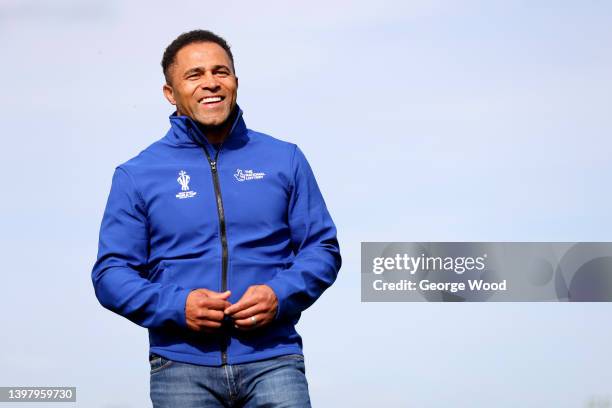 Jason Robinson visits the club he was first talent spotted in Rugby League, The Hunslet Club, to see how National Lottery funding is helping the club...