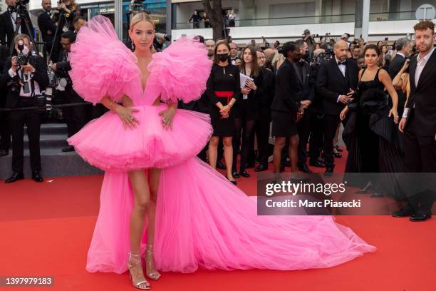 Leonie Hanne attends the screening of "Top Gun: Maverick" during the 75th annual Cannes film festival at Palais des Festivals on May 18, 2022 in...