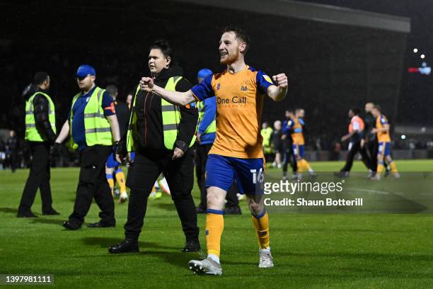 Stephen Quinn of Mansfield Town celebrates with the fans after their sides victory during the Sky Bet League Two Play-off Semi Final 2nd Leg match...