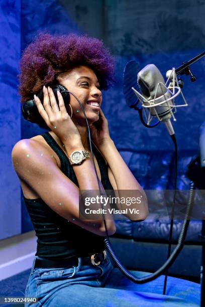 natural beauties, natural hair fun in recording studio 29 - sound recording equipment stock pictures, royalty-free photos & images