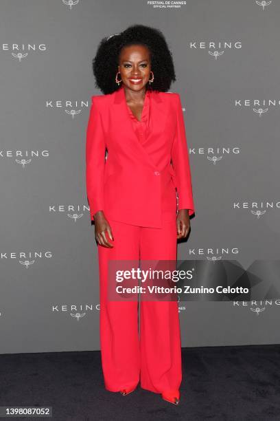 Viola Davis attends Kering "Women In Motion" photocall during 75th Cannes Film Festival 2022 at Majestic Barrière on May 19, 2022 in Cannes, France.