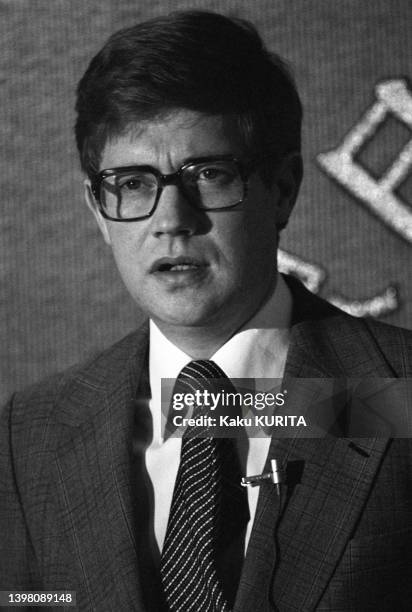 Le diplomate suédois Bernt Carlsson lors de la réunion de l'international socialiste à Tokyo, le 17 décembre 1977.