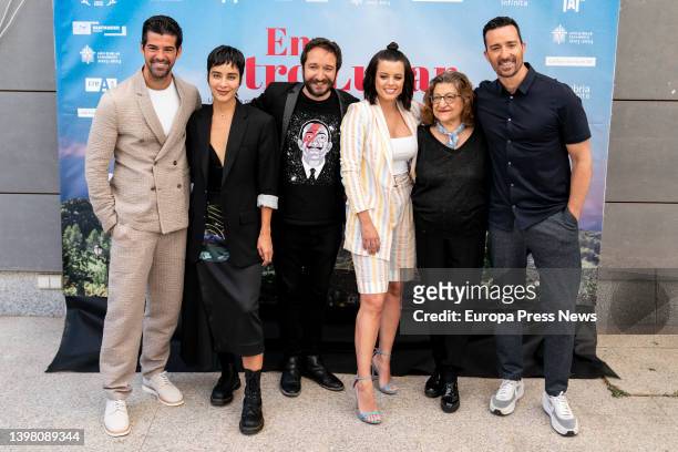 Actor Miguel Angel Muñoz, actress Esmeralda Pimentel, actor Litus Ruiz, actress Adriana Torrebejano, actress Mamen Garcia and actor Pablo Puyol at...