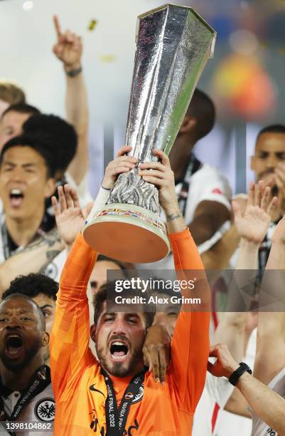 Kevin Trapp of Eintracht Frankfurt lifts the UEFA Europa League Trophy following their team's victory in the UEFA Europa League final match between...