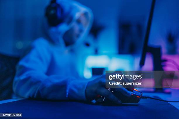 i will get you this time - dark stockfoto's en -beelden