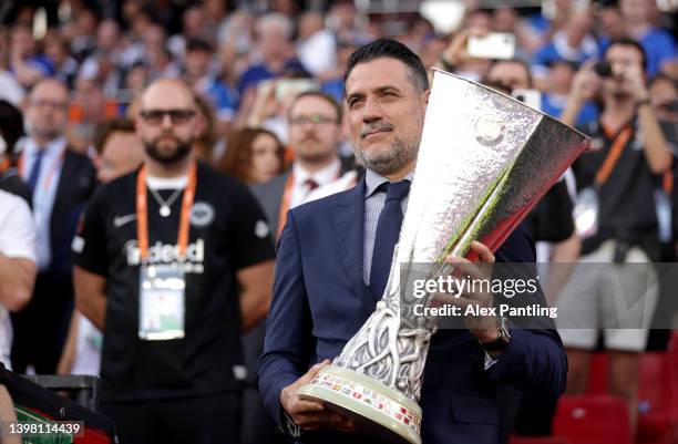 Ambassador, Andres Palop places the UEFA Europa League Trophy on a plinth during the UEFA Europa League final match between Eintracht Frankfurt and...