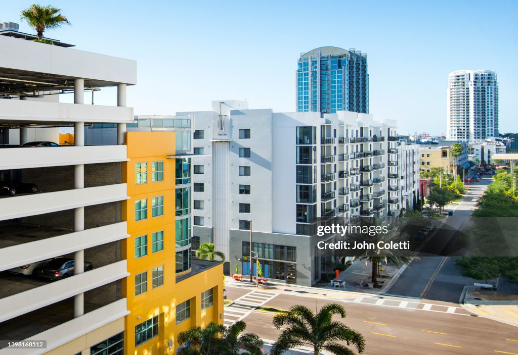 Tampa, Florida, Apartments, Condominums