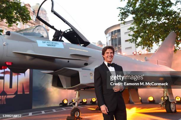 Tom Cruise attends the Royal Film Performance and UK Premiere of "Top Gun: Maverick" at Leicester Square on May 19, 2022 in London, England.