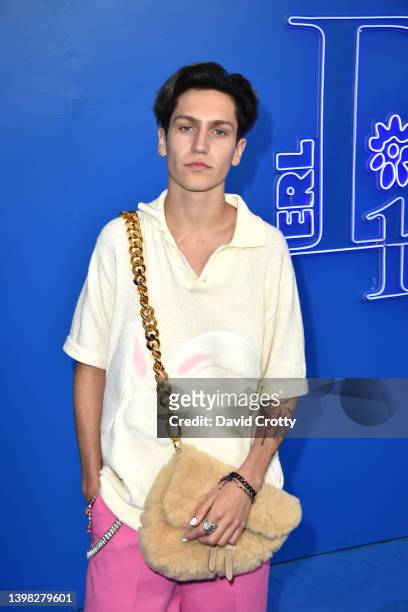 Chase Hudson attends the DIOR Men's Spring 2023 Fashion Show on May 19, 2022 in Venice, California.