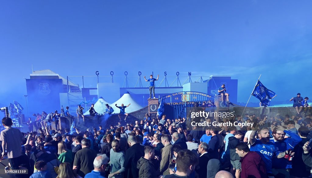 Everton v Crystal Palace - Premier League