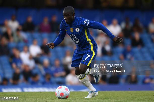 Ngolo Kante of Chelsea in action during the Premier League match between Chelsea and Leicester City at Stamford Bridge on May 19, 2022 in London,...