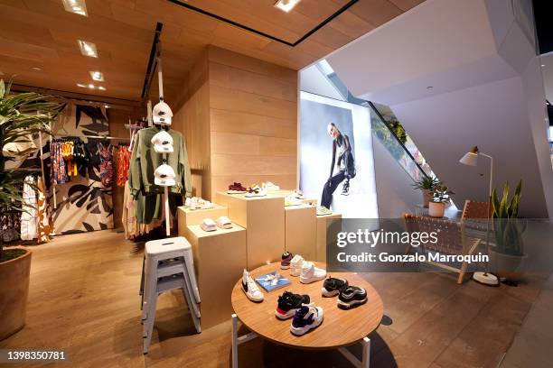 Inside Asos Store 356 Asos Store Stock Photos, High-Res Pictures, and Images - Getty Images