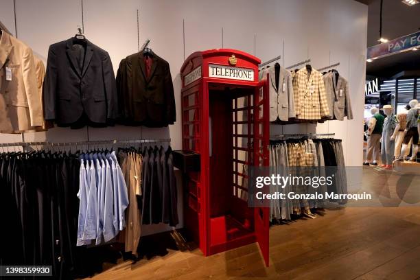 Inside Asos Store 356 Asos Store Stock Photos, High-Res Pictures, and Images - Getty Images