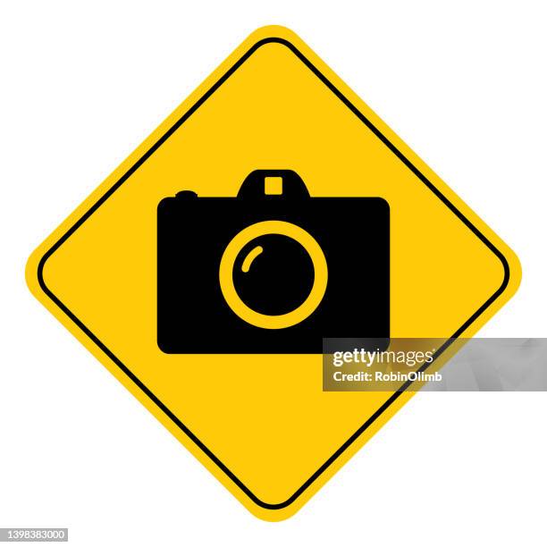 kamera straßenschild - front camera icon stock-grafiken, -clipart, -cartoons und -symbole