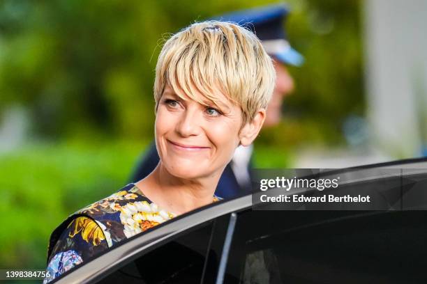 Marina Foïs is seen during the 75th annual Cannes film festival at on May 20, 2022 in Cannes, France.