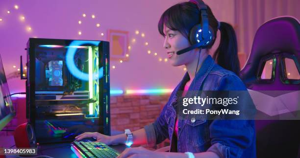 Computer Games Photo 185 Pc Gaming Set Up Stock Photos, High-Res Pictures, and Images ...