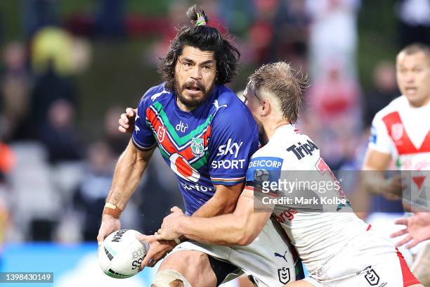 Tohu Harris of the Warriors is tackled during the round 11 NRL match between the St George Illawarra Dragons and the New Zealand Warriors at...