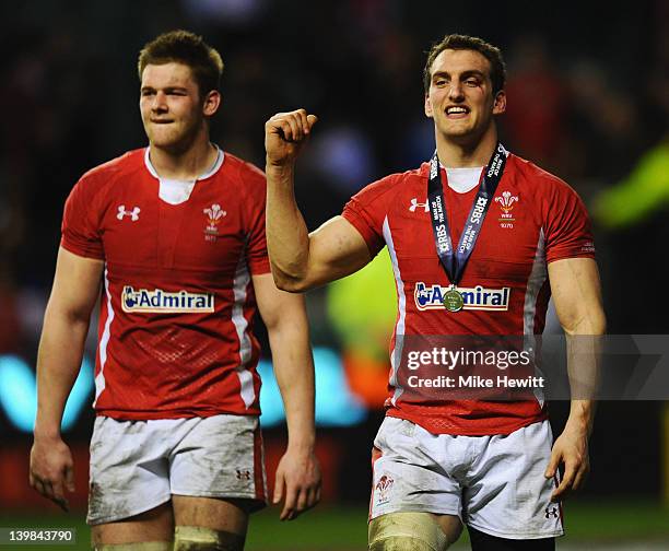 Sam Warburton of Wales celebrates victory with Dan Lydiate after the RBS 6 Nations match between England and Wales at Twickenham Stadium on February...