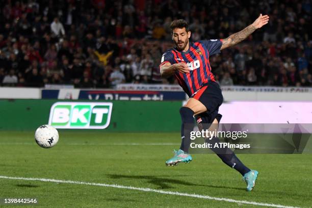 Joaquin Larrivey of Cosenza during the Italian Serie B Championship 2021-2022 between Cosenza and Vicenza on May 20, 2022 in Stadio San Vito-Marulla...