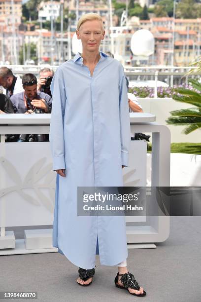 Tilda Swinton attends the photocall for "Three Thousand Years Of Longing " during the 75th annual Cannes film festival at Palais des Festivals on May...