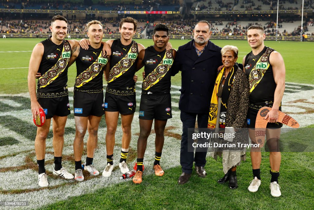 Essendon Rioli Shane Edwards, Shai Bolton , Daniel Rioli, Maurice Rioli Jnr, Michael ...