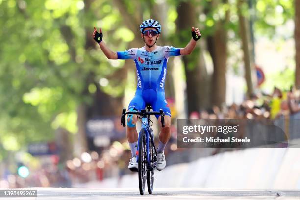 Simon Yates of United Kingdom and Team BikeExchange - Jayco celebrates at finish line as stage winner during the 105th Giro d'Italia 2022, Stage 14 a...