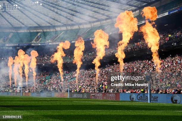 General view inside the stadium of the crowd during the Gallagher Premiership Rugby match between Harlequins and Gloucester Rugby at Twickenham Stoop...