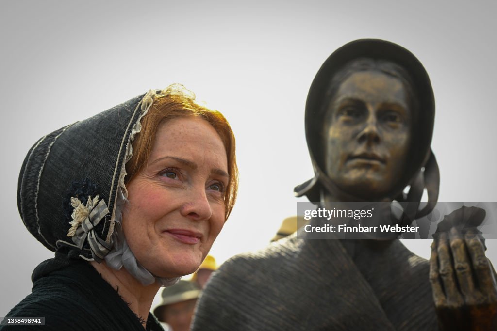 Statue Of Fossil Hunter Mary Anning Unveiled