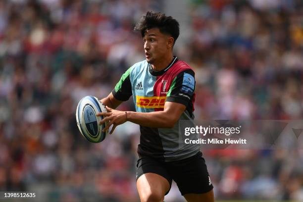 Marcus Smith of Harlequins in action during the Gallagher Premiership Rugby match between Harlequins and Gloucester Rugby at Twickenham Stoop on May...