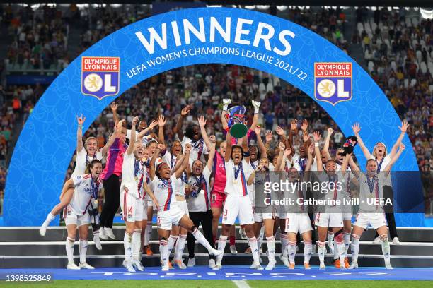 Wendie Renard of Olympique Lyonnais lifts the UEFA Women's Champions League trophy after their sides victory during the UEFA Women's Champions League...