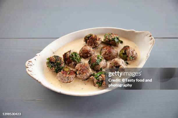 meat balls in a cream sauce - swedish culture ストックフォトと画像