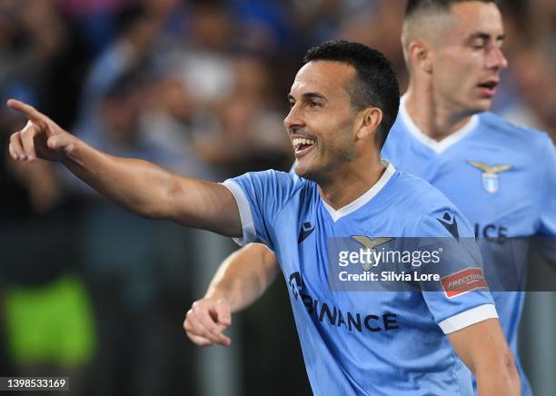 Pedro Rodriguez of SS Lazio celebrates after scoring goal 3-2 during the Serie A match between SS Lazio and Hellas Verona FC at Stadio Olimpico on...