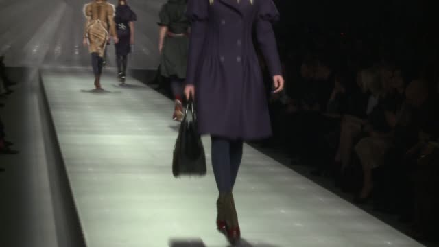 ITA: Fendi: Milan Fashion Week: Womenswear Autumn/Winter 2012