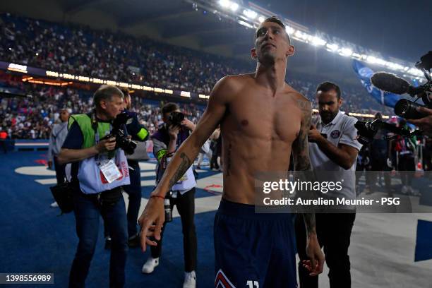 Angel Di Maria of Paris Saint-Germain celebrates the championship title and his last match with PSG with fans after the Ligue 1 Uber Eats match...