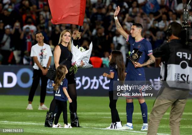 Angel Di Maria of PSG - here with his wife Jorgelina Cardoso and their daughters Mia Di Maria and Pia Di Maria - is honored following his last match...