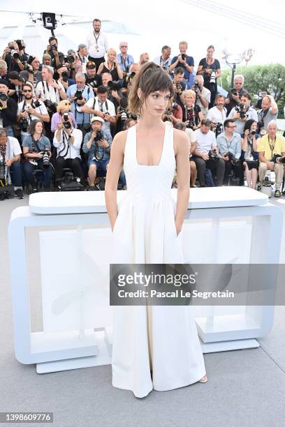 Charlbi Dean Kriek attends the photocall for "Triangle Of Sadness" during the 75th annual Cannes film festival at Palais des Festivals on May 22,...