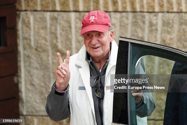 The King emeritus Juan Carlos arrives at the closing of the 3rd Regatta of the IV Circuit Spanish Cup 2022 of the 6 Meters class on May 22 in...