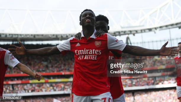 Eddie Nketiah of Arsenal celebrates after scoring the 2nd goal during the Premier League match between Arsenal and Everton at Emirates Stadium on May...