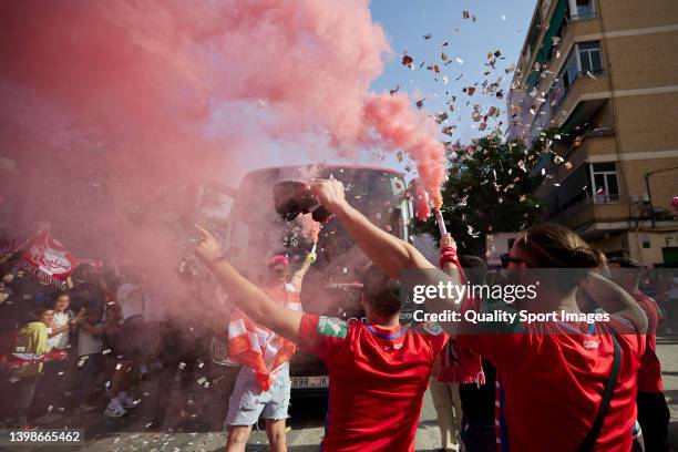 The Granada CF team bus arrives at the stadium welcomed by fans prior the LaLiga Santander match between Granada CF and RCD Espanyol at Nuevo Estadio...