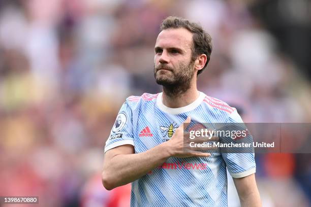 Juan Mata of Manchester United applauds the fans after the Premier League match between Crystal Palace and Manchester United at Selhurst Park on May...