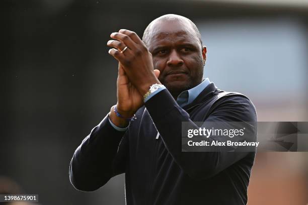 Manager Patrick Vieira of Crystal Palace applauds the fans after the Premier League match between Crystal Palace and Manchester United at Selhurst...