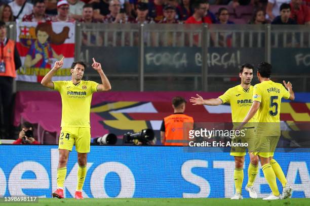 Alfonso Pedraza of Villarreal CF celebrates after scoring their side's first goal during the LaLiga Santander match between FC Barcelona and...