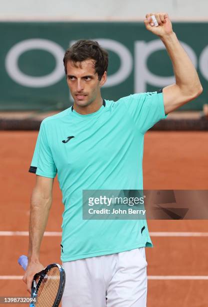 Albert Ramos-Vinolas of Spain celebrates his victory during day 1 of the French Open 2022, second tennis Grand Slam of the year at Stade Roland...