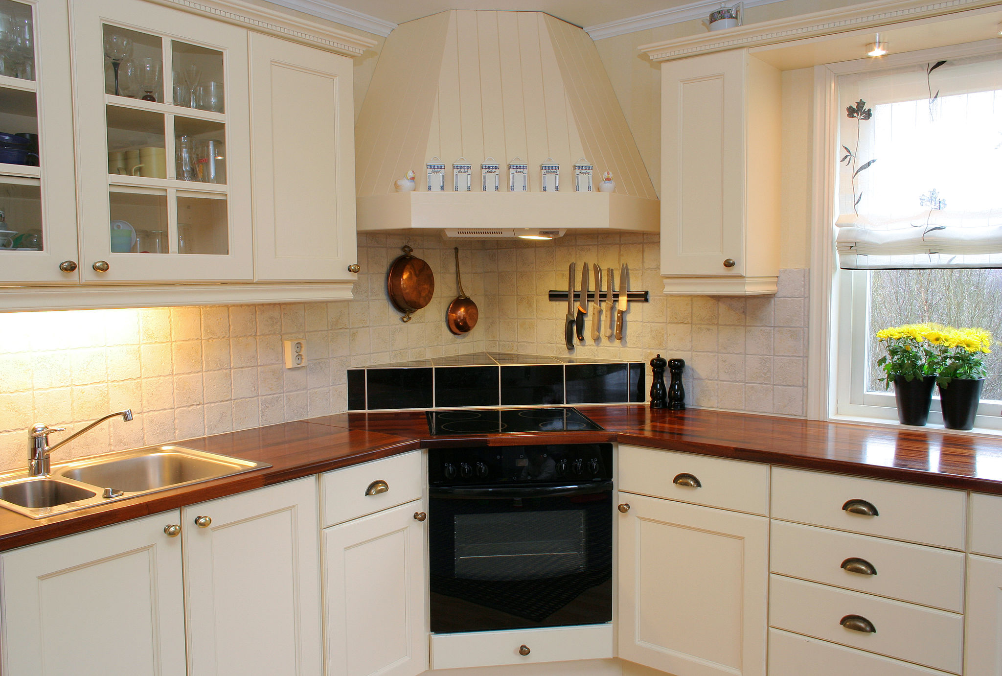 kitchen work triangle
