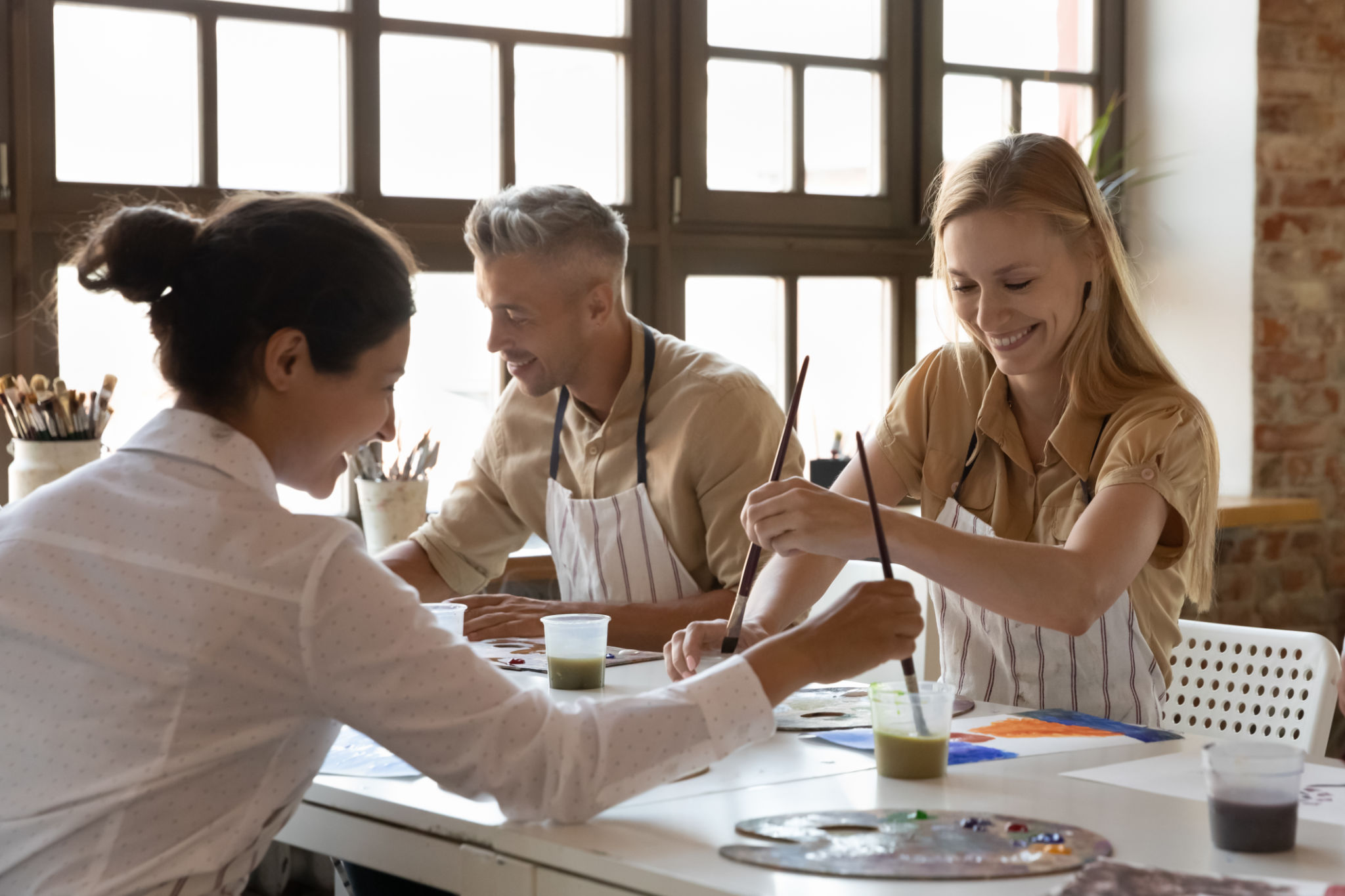 volunteer art workshop