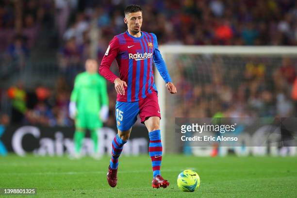 Clement Lenglet of FC Barcelona runs with the ball during the LaLiga Santander match between FC Barcelona and Villarreal CF at Camp Nou on May 22,...