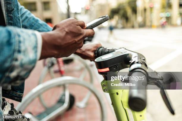 1,022 Shared Ride Service Stock Photos, High-Res Pictures, and Images ...
