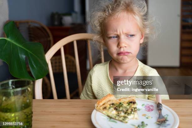 toddler girl does not want to eat lunch - refusing fotografías e imágenes de stock